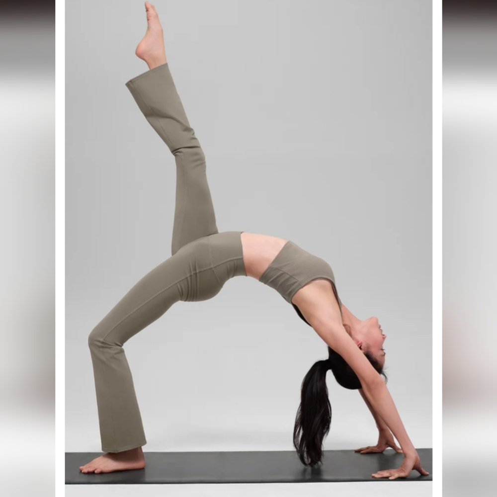 ALO Yoga🤎 NEW COLOR DROP Light Cocca Airbrush High-Waist Bootleg